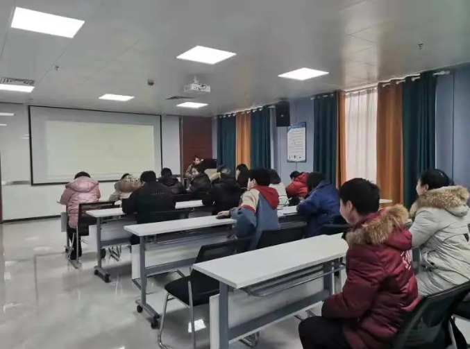 讓愛(ài)無(wú)礙 殘疾人無(wú)障礙改造與計(jì)算機(jī)技術(shù)培訓(xùn)的融合發(fā)展